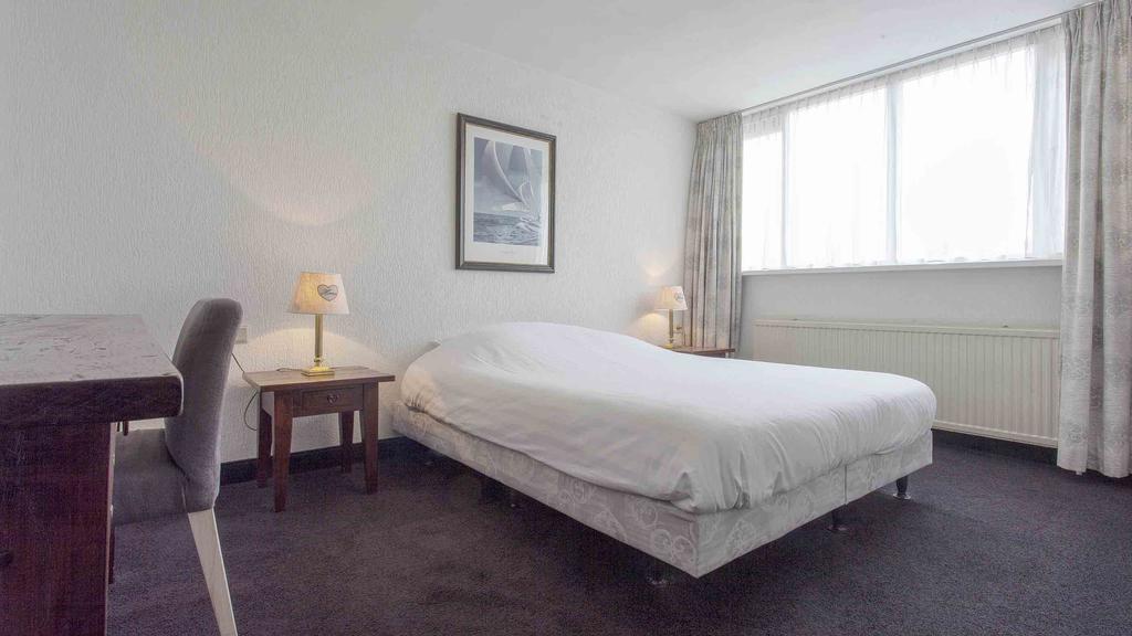 Hotel De Beurs Hoofddorp Værelse billede